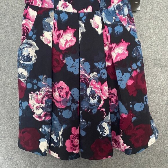 Trixxi V Neck Fit & Flare Floral Pleated Skirt Dress - Picture 4 of 15
